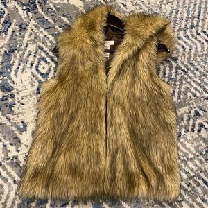 Brown Hooded Faux Fur Vest with Pockets